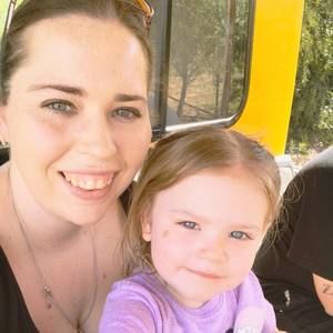 Meet your Posher, Brittney